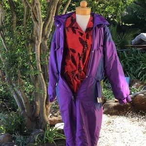 Couloir size 10 full body ski suit